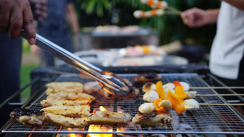 Organize A Barbeque Night
