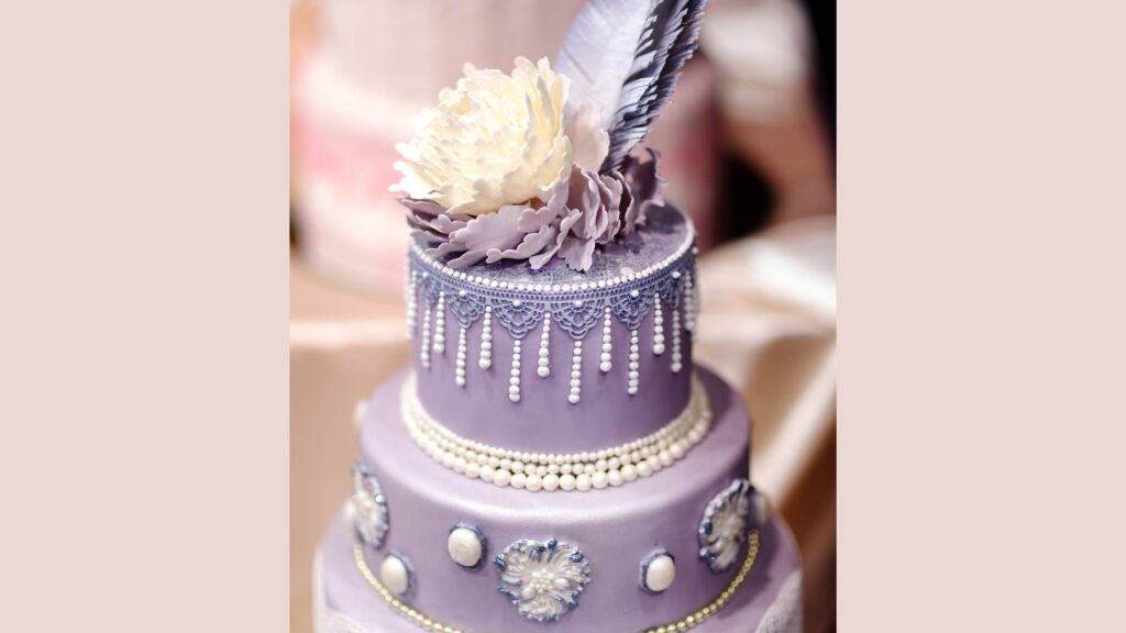 Pearl Detailing Wedding Cake