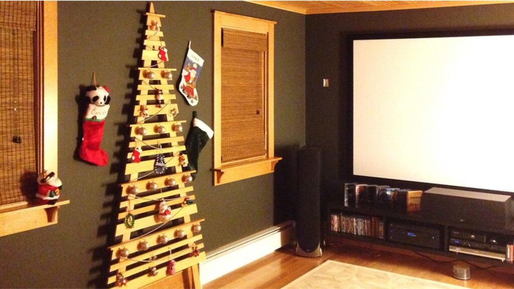 Wooden Wall Mounted Xmas Trees