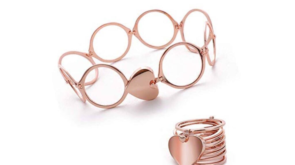 Heart-Shaped Ring & Bracelet For Valentine's Day