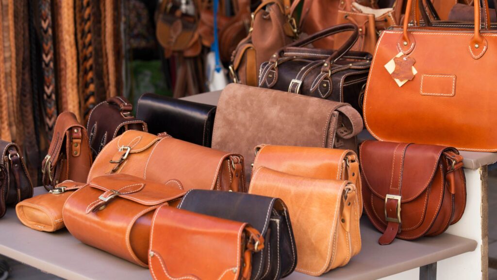 Cool Leather Hand Bags Gifts Ideas