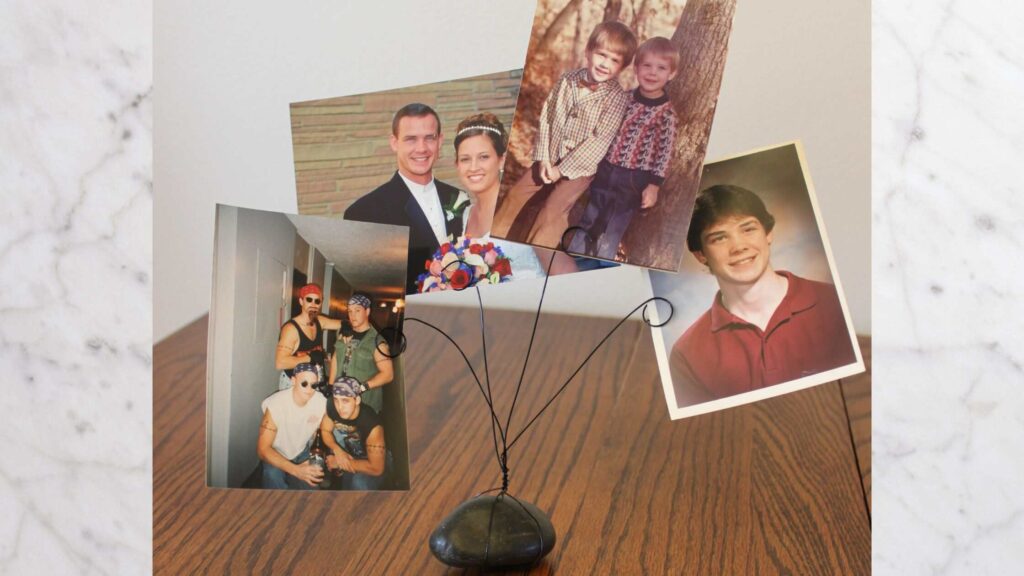 DIY Mothers Day Rock Photo Holder Gift