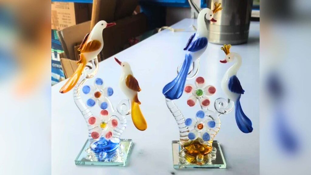 Bird Showpieces Gifts For Bird Lovers